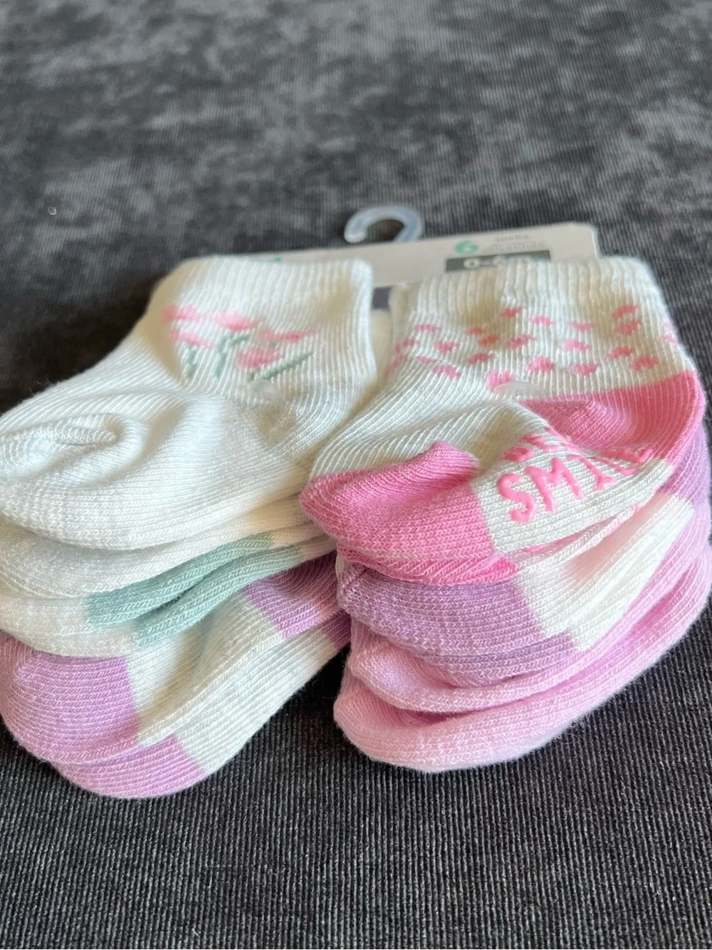 NWT Carter’s Child of Mine Socks 6 Pairs Size 0-6 Months